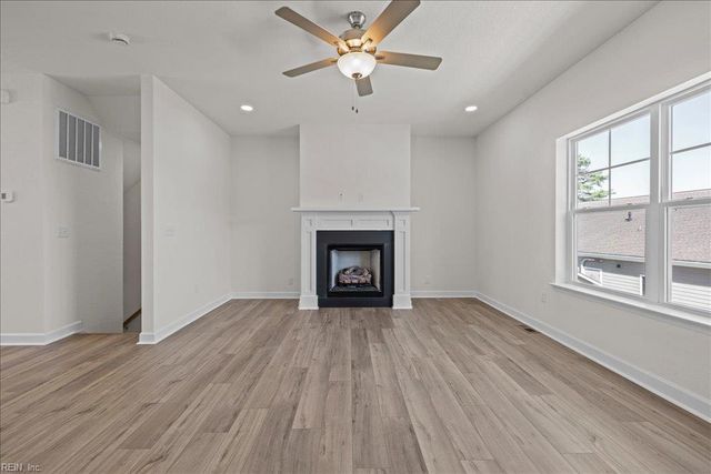 308 Living Water WAY, Virginia Beach, VA 23452