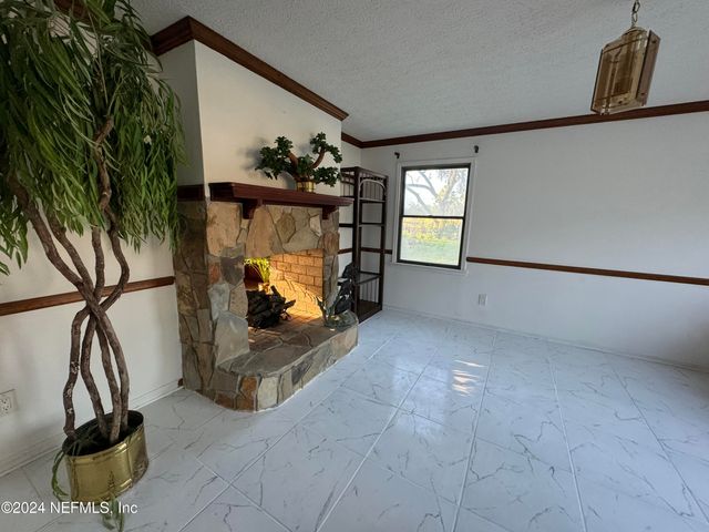 3832 SANDY SHORES Drive, Jacksonville, FL 32277
