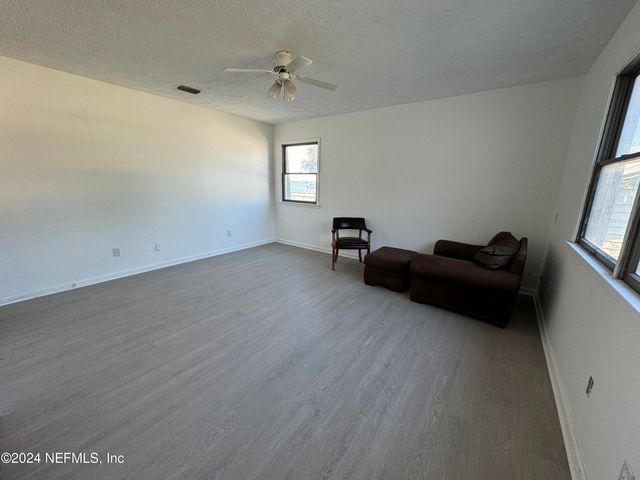 3832 SANDY SHORES Drive, Jacksonville, FL 32277