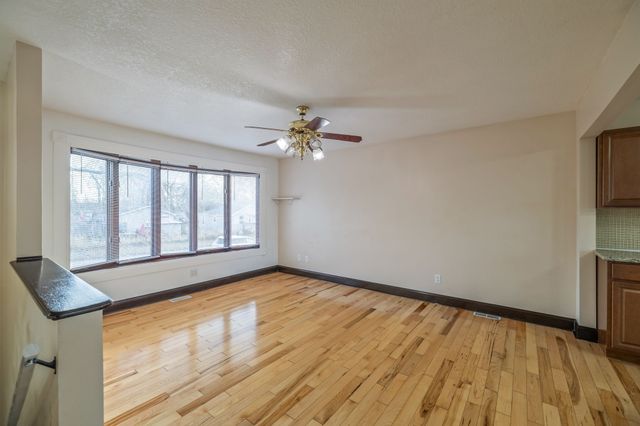 600 SE 28th Street, Des Moines, IA 50317