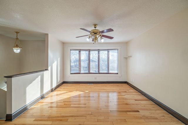 600 SE 28th Street, Des Moines, IA 50317