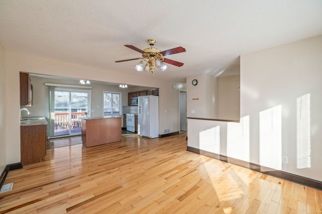 600 SE 28th Street, Des Moines, IA 50317