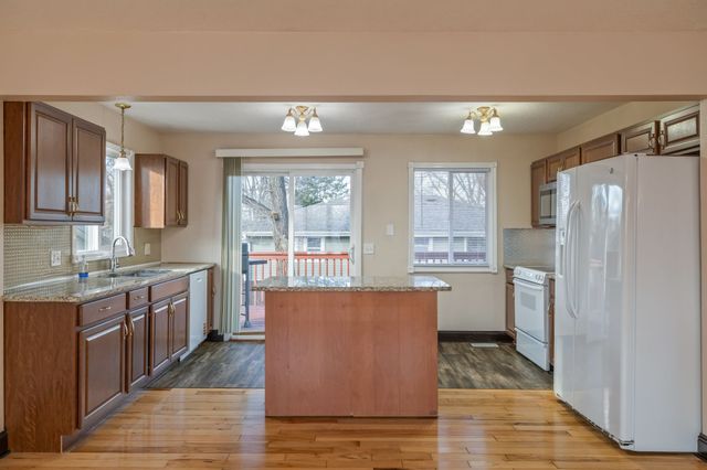 600 SE 28th Street, Des Moines, IA 50317