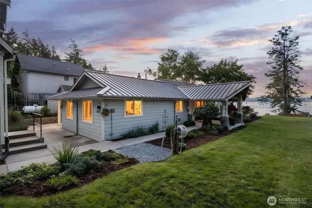 3834 85th Avenue NW, Olympia, WA 98502