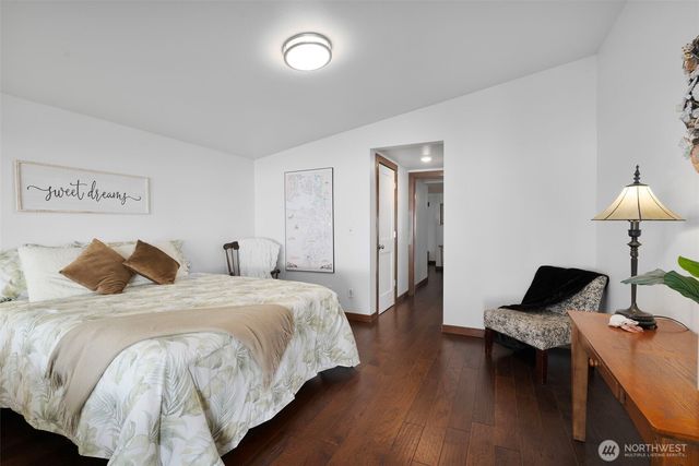 3834 85th Avenue NW, Olympia, WA 98502