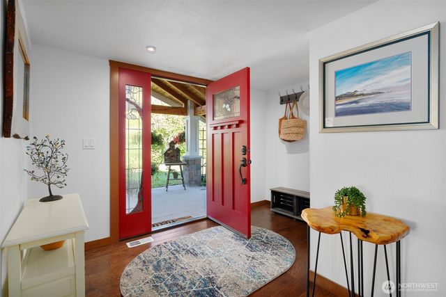 3834 85th Avenue NW, Olympia, WA 98502