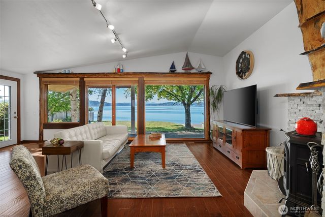 3834 85th Avenue NW, Olympia, WA 98502