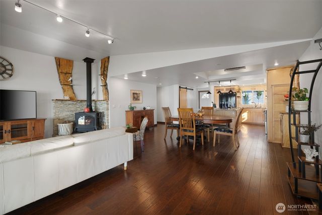 3834 85th Avenue NW, Olympia, WA 98502