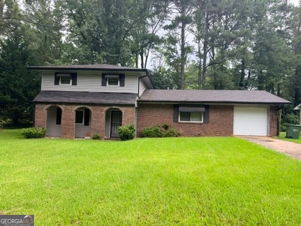 4751 Pueblo Drive SW, Atlanta, GA 30331