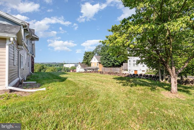 331 SHORT ST, Steelton, PA 17113