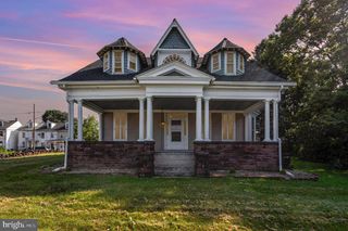 331 SHORT ST, Steelton, PA 17113