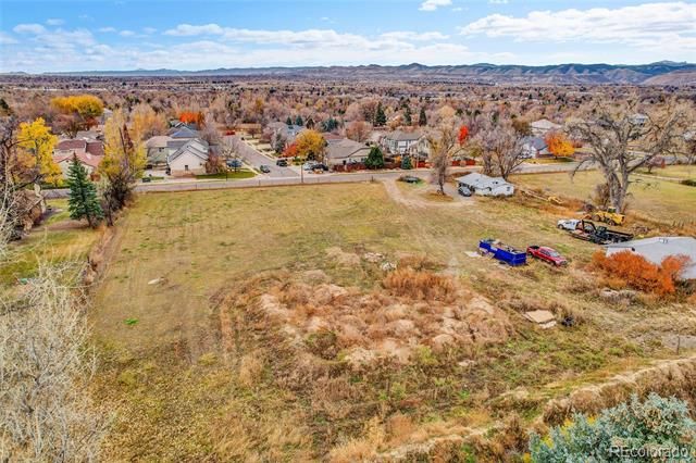9909 W 70th Avenue, Arvada, CO 80004