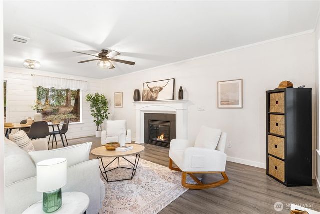 11518 Cedar Grove Street NW, Gig Harbor, WA 98329