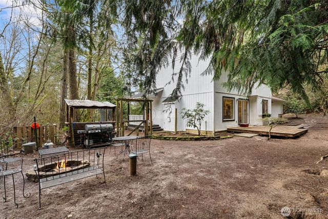 11518 Cedar Grove Street NW, Gig Harbor, WA 98329