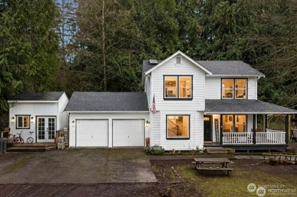 11518 Cedar Grove Street NW, Gig Harbor, WA 98329