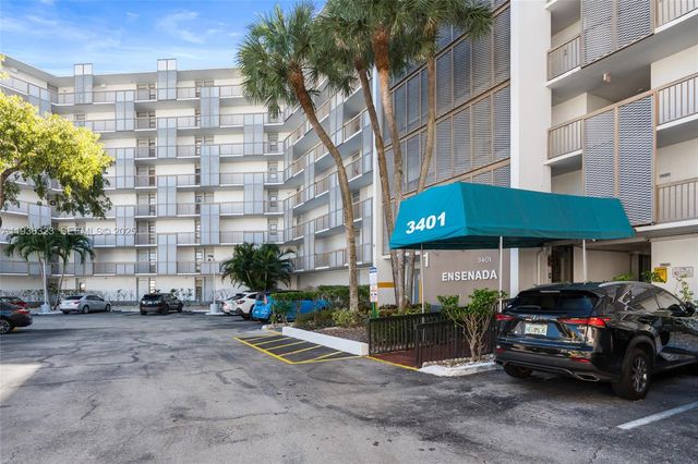 3401 N Country Club Drive 519, Aventura, FL 33180