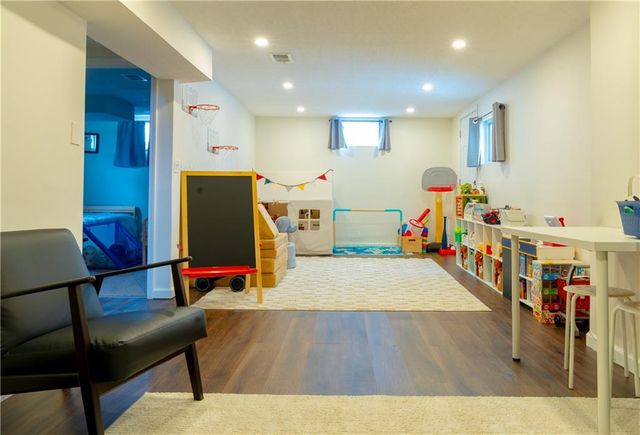 505 N Bellaire Avenue, Kansas City, MO 64123