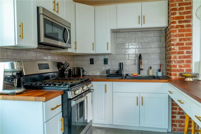 505 N Bellaire Avenue, Kansas City, MO 64123