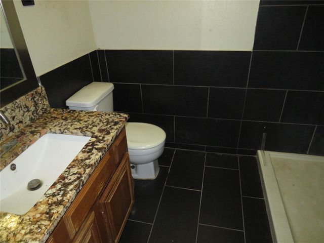 11718 Coachfield Lane, Houston, TX 77035
