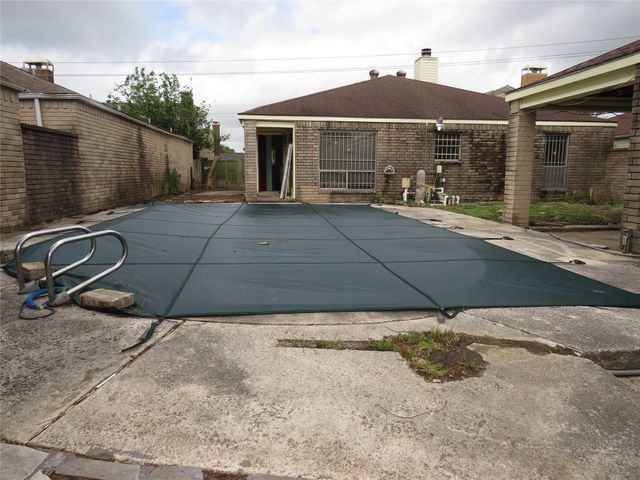 11718 Coachfield Lane, Houston, TX 77035