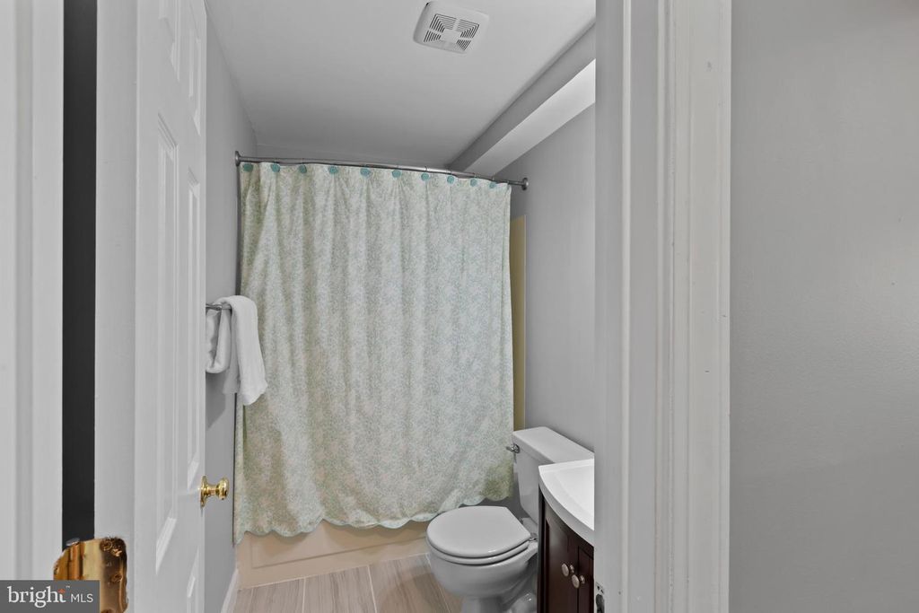 Image 30 of property listing at 5736 APRIL JOURNEY #79, Columbia, MD 21044