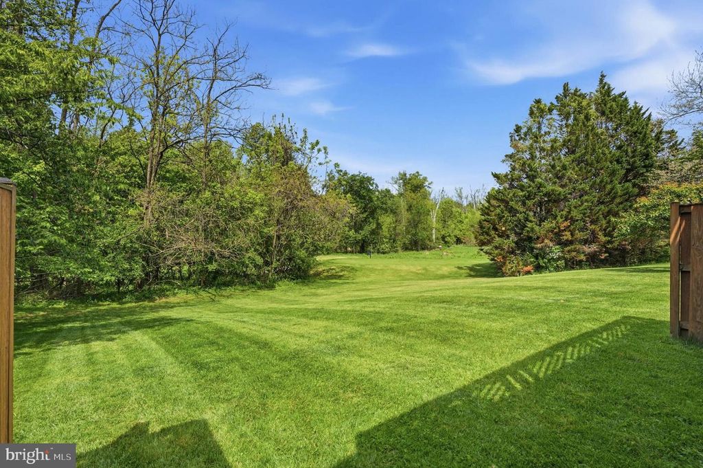 Image 33 of property listing at 5736 APRIL JOURNEY #79, Columbia, MD 21044