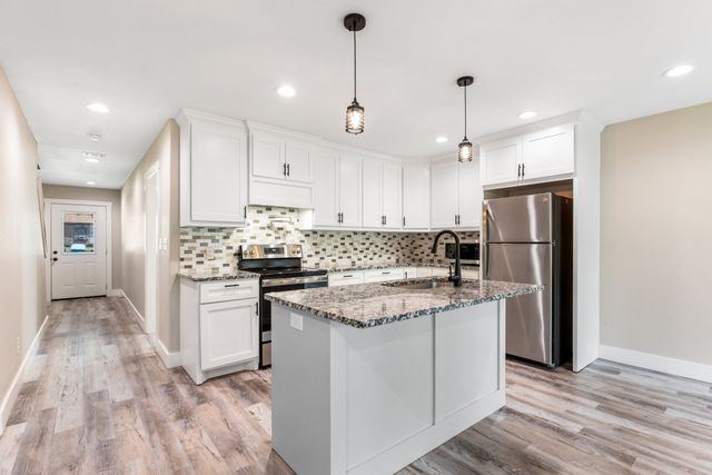 1604 & 1606 W Johnson Street, Denison, TX 75020