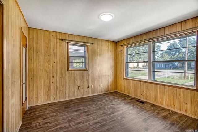 5118 Lynch Dr Drive, North Little Rock, AR 72117