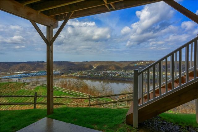 2016 Cade Drive, Center Twp, PA 15061