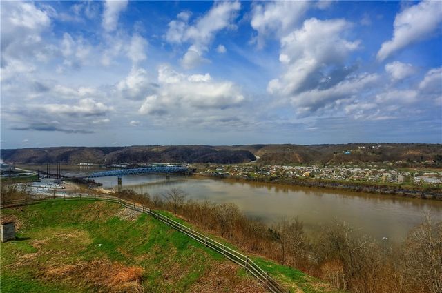 2016 Cade Drive, Center Twp, PA 15061
