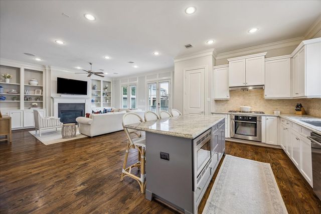 1223 Welch Street, Houston, TX 77006