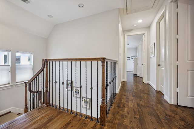 1223 Welch Street, Houston, TX 77006