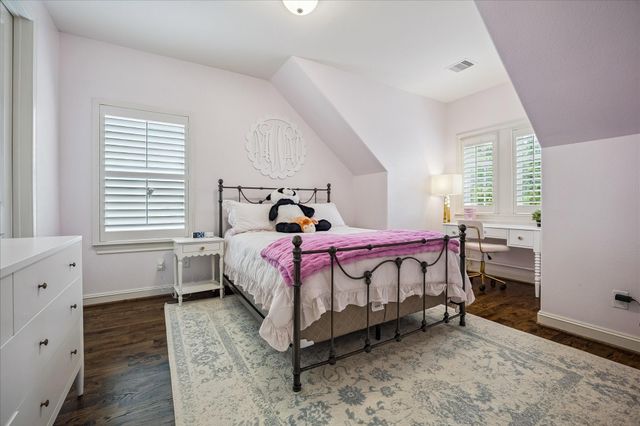 1223 Welch Street, Houston, TX 77006