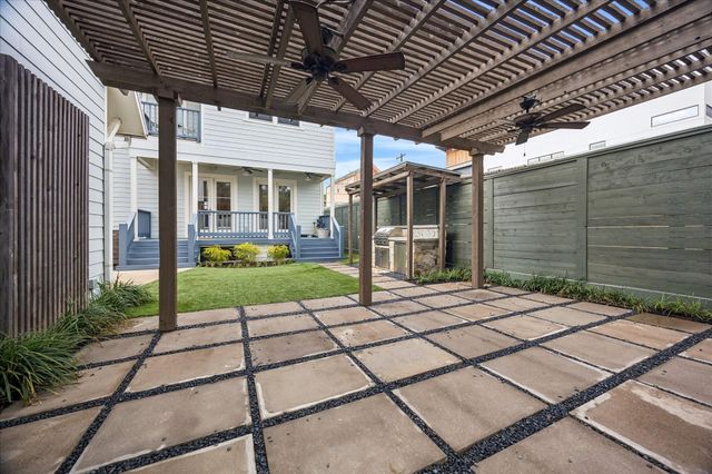 1223 Welch Street, Houston, TX 77006