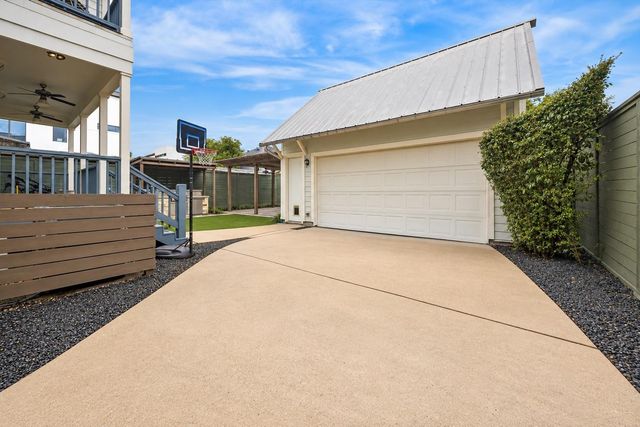 1223 Welch Street, Houston, TX 77006