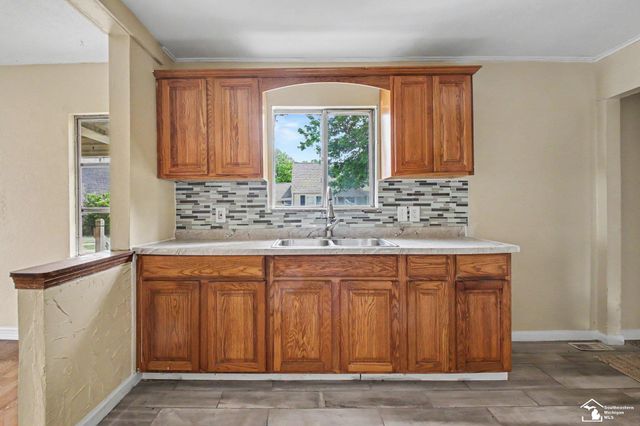 10909 Maple Street Street, Temperance, MI 48182
