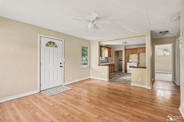 10909 Maple Street Street, Temperance, MI 48182