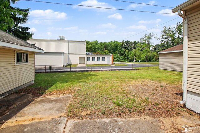 10909 Maple Street Street, Temperance, MI 48182