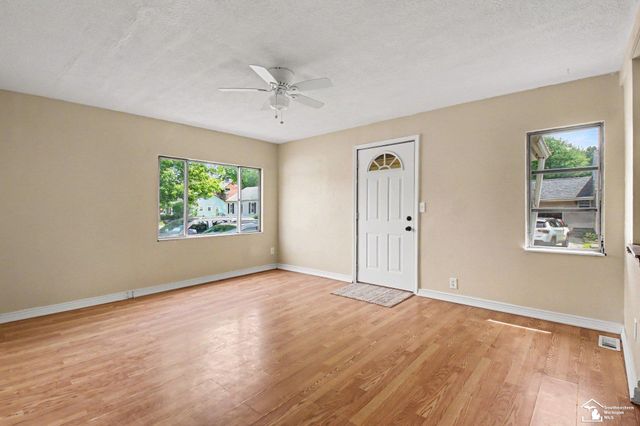 10909 Maple Street Street, Temperance, MI 48182