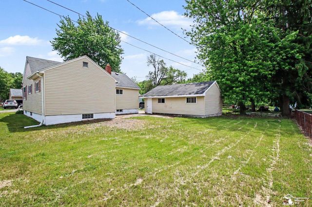 10909 Maple Street Street, Temperance, MI 48182