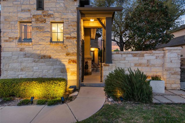 549 Clubhouse DR G, Georgetown, TX 78628