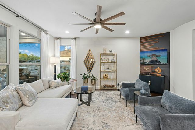 549 Clubhouse DR G, Georgetown, TX 78628