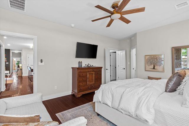 549 Clubhouse DR G, Georgetown, TX 78628