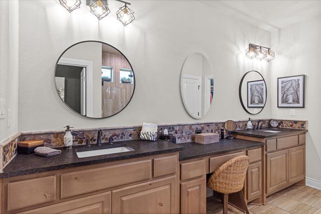 549 Clubhouse DR G, Georgetown, TX 78628