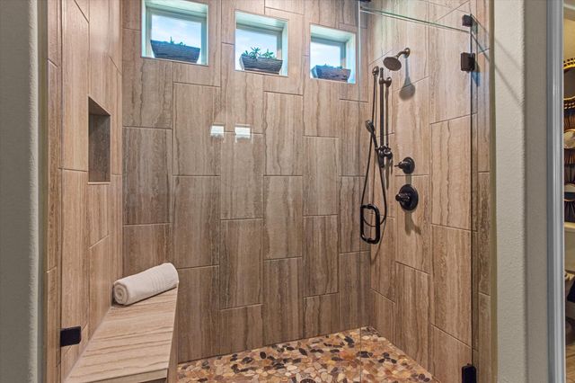 549 Clubhouse DR G, Georgetown, TX 78628