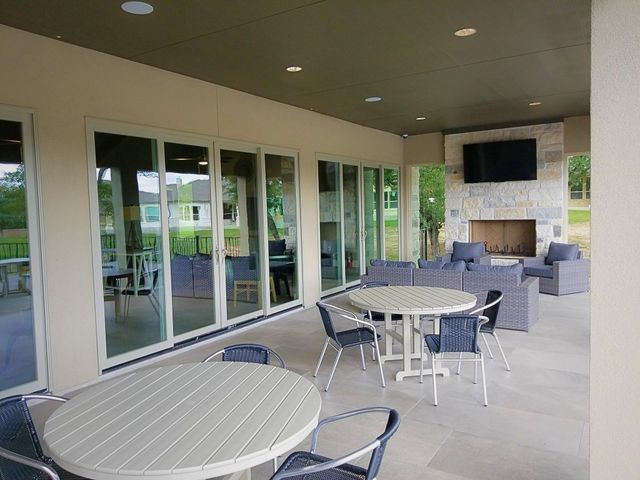 549 Clubhouse DR G, Georgetown, TX 78628