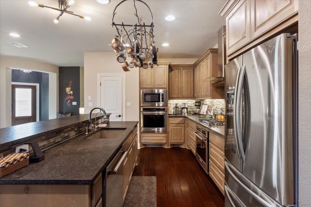 549 Clubhouse DR G, Georgetown, TX 78628