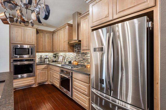 549 Clubhouse DR G, Georgetown, TX 78628