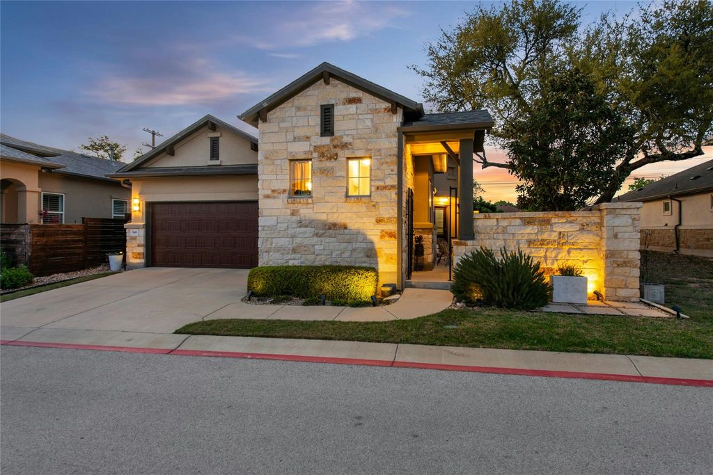 549 Clubhouse DR G, Georgetown, TX 78628