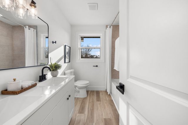 115 Leota Dr, Hendersonville, TN 37075